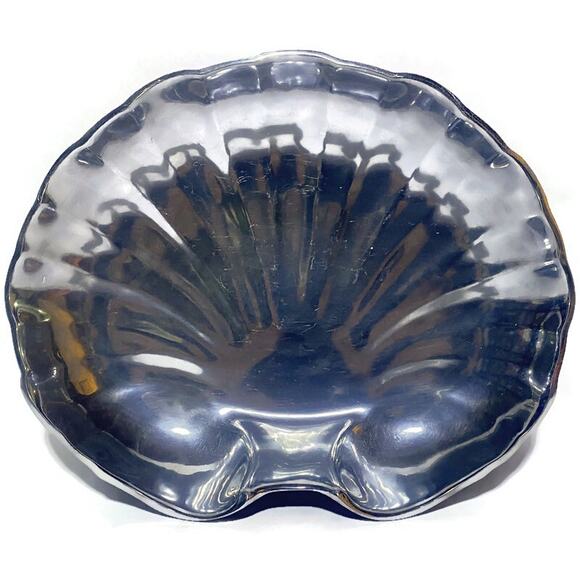 Wilton Metal Silver Clam Dish Serving Platter 11.75 x 9.5 x 2.25 - Picture 8 of 10